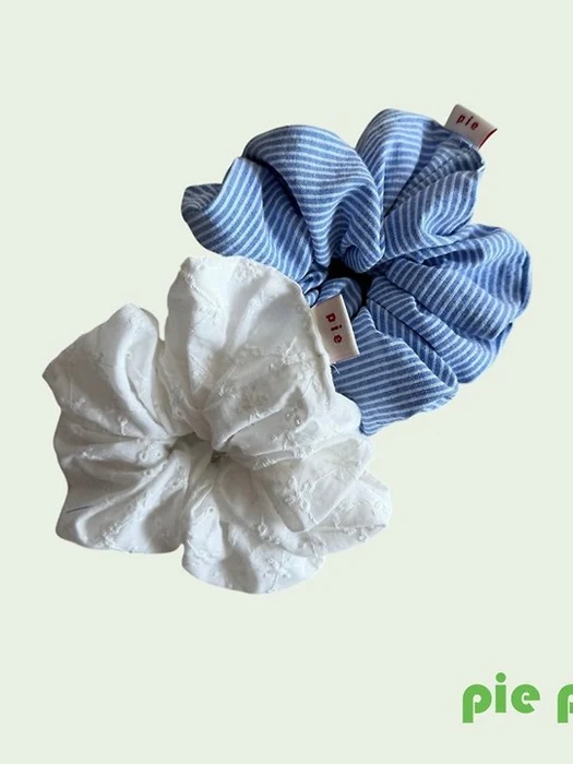 Pocari Scrunchie