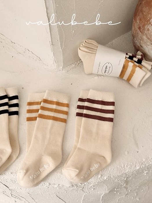 Basic Line Socks