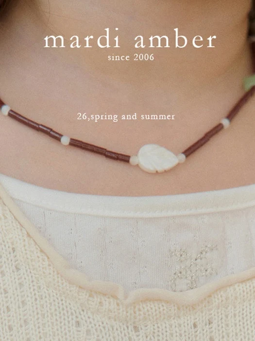 Amandier Beads Necklace