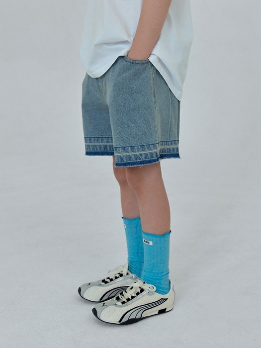Cutting Pants