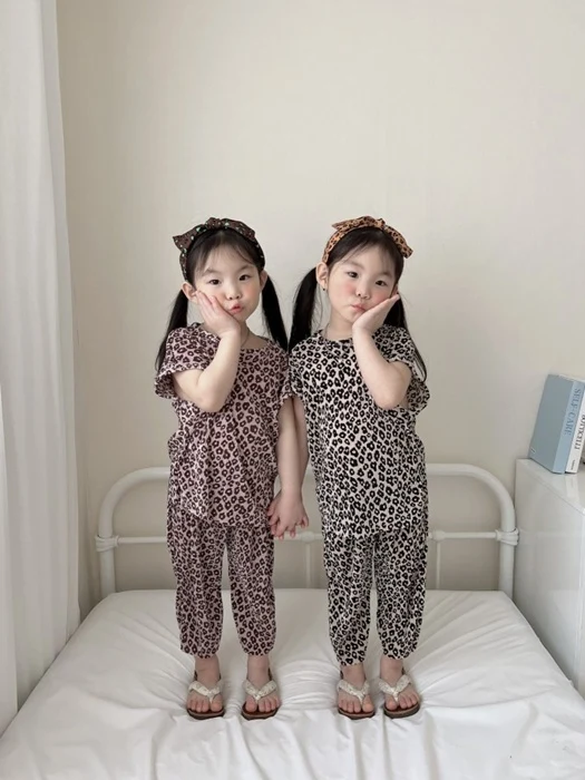 Leo Set Leo Set