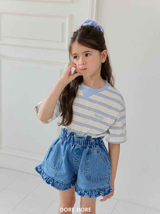 Triangle Embroidery Stripe Tee