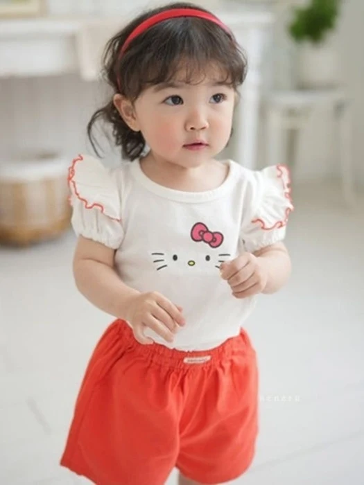 Neko Tee