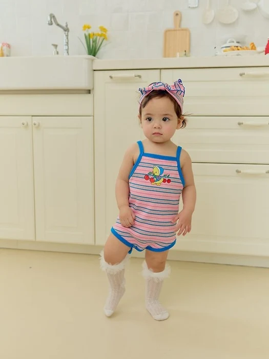 (Bebe) (Hairband Set) Cherry Strap Sleeveless Suit