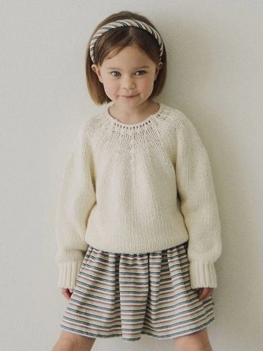 Moon Round Knit