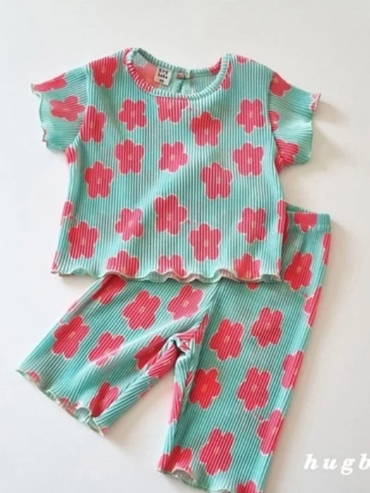 Camellia Pleats Set