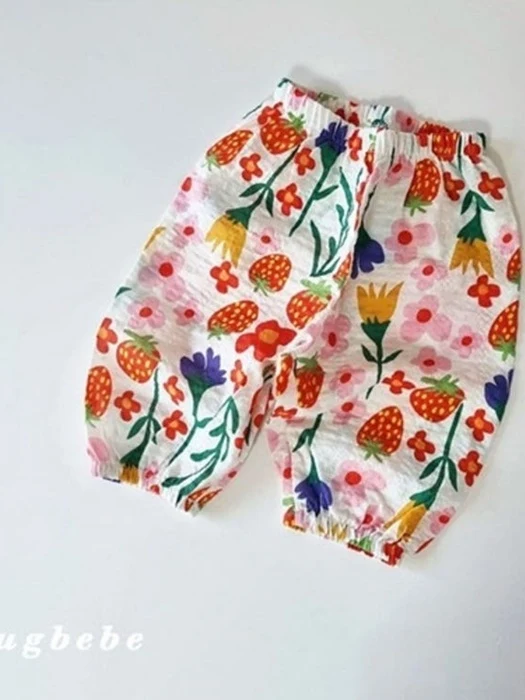 Flower Garden Cropped Pants