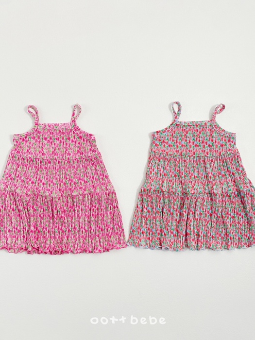 Daisy Pleated One-piece Daisy Pleated One-piece