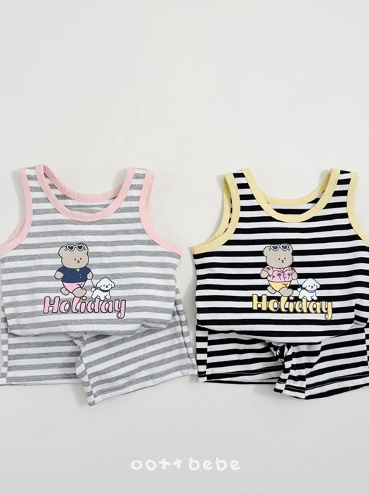 Holiday Sleeveless Set Holiday Sleeveless Set