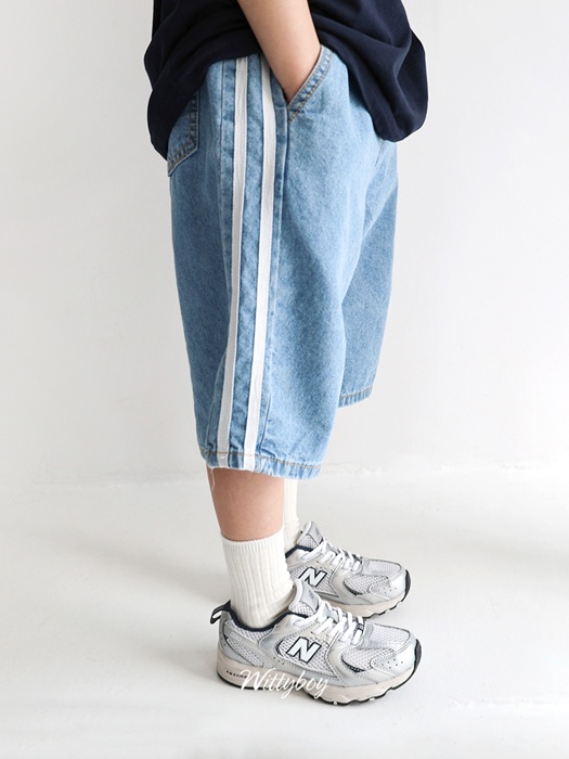 Washed Double Line Denim Pants Washed Double Line Denim Pants