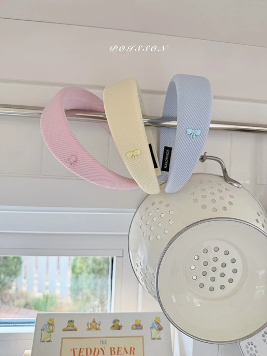 Milky Ribbon Band Milky Ribbon Band