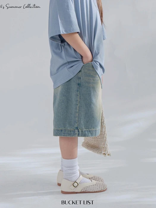 Washed Bermuda Denim Pants Washed Bermuda Denim Pants