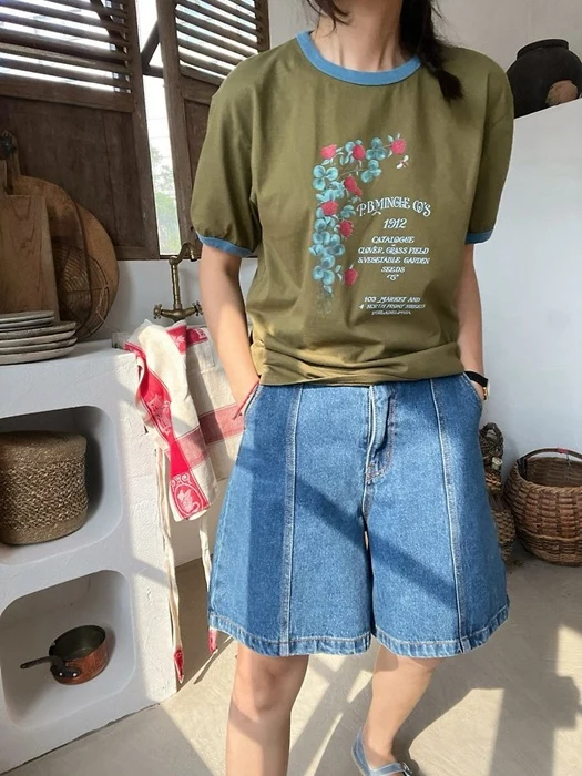 Very V Tee