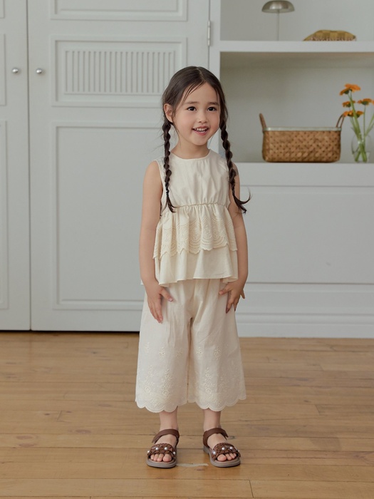 Blanc Embroidered Pants