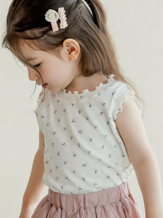 Juhi Sleeveless Tee