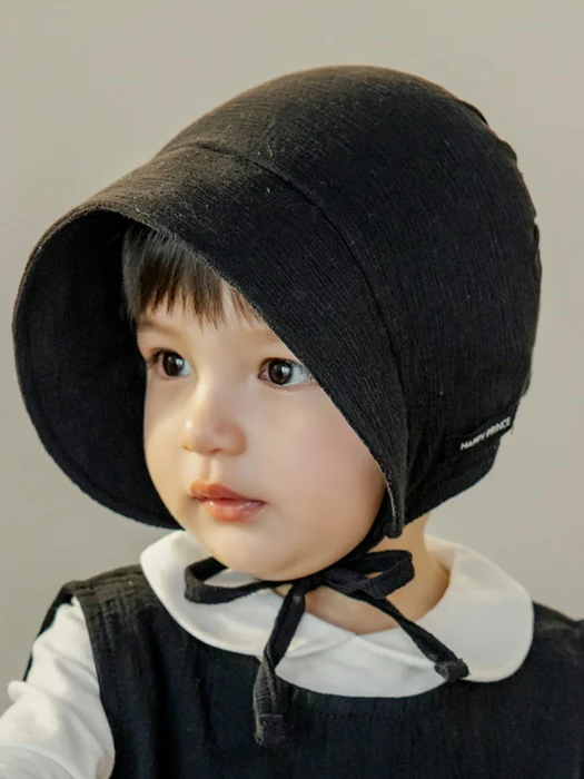 Dewy Baby Bonnet