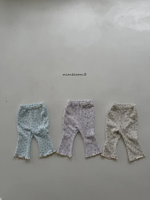 Bebe Flower Bootcut