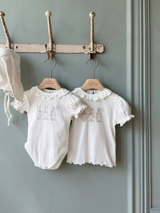 Rabbit Eyelet Tee