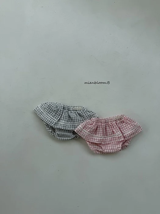 Bebe Check Skirt Bloomer