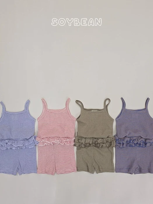 Berry Frill Set