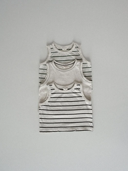 Basic Sleeveless Tee