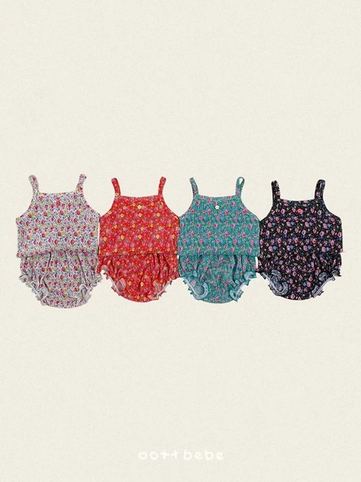 Flower Pleats Sleeveless Bloomer Flower Pleats Sleeveless Bloomer