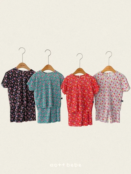 Flower Pleats Set Flower Pleats Set