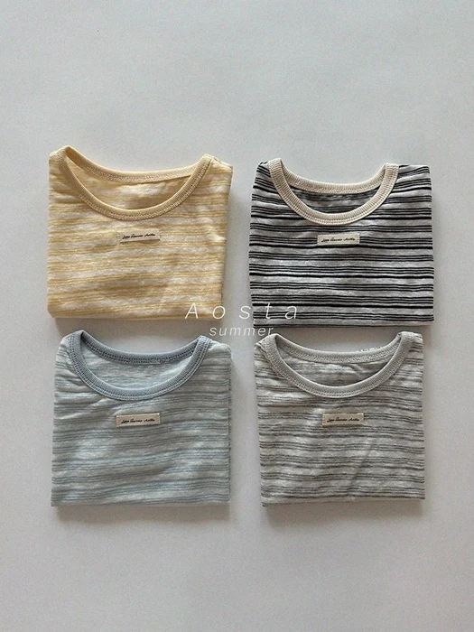 Momenty Tee