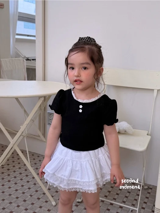 Lily Puff Tee