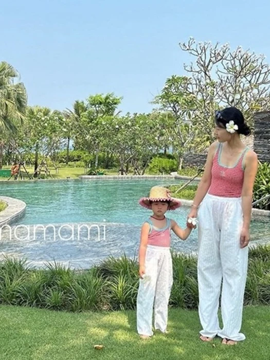Summer Mood Pants (with Mom)