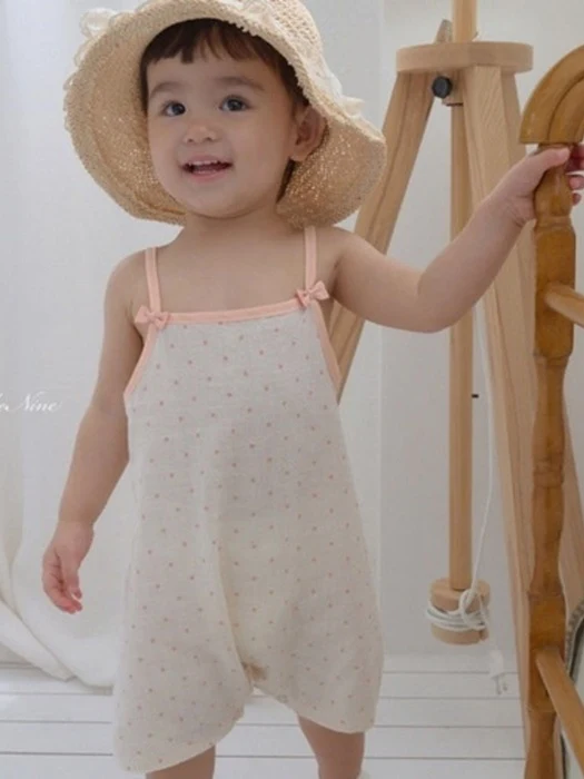 Blanc Dot Suit Blanc Dot Suit