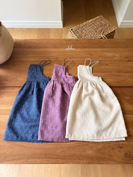 Pom-Pom Strap One-piece Pom-Pom Strap One-piece
