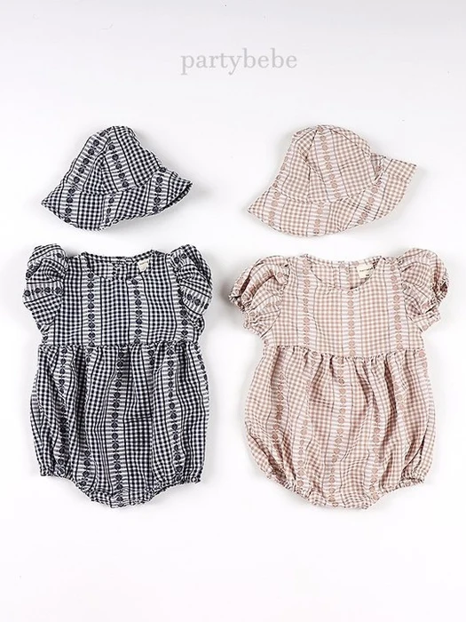 Atelier Suit Set (with Bucket Hat) Atelier Suit Set (with Bucket Hat)