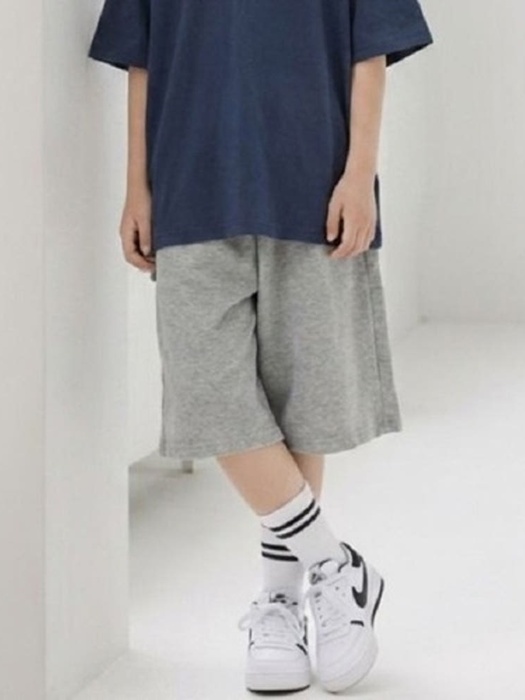 Hip Bermuda Pants