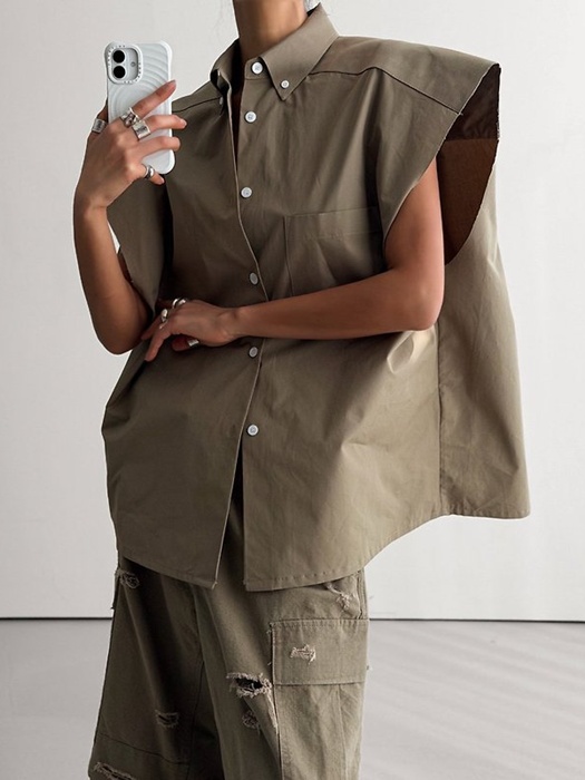 Oversized Square Sleeveless Shirt Oversized Square Sleeveless Shirt