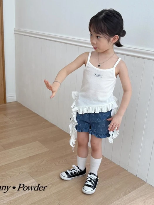Point Sleeveless