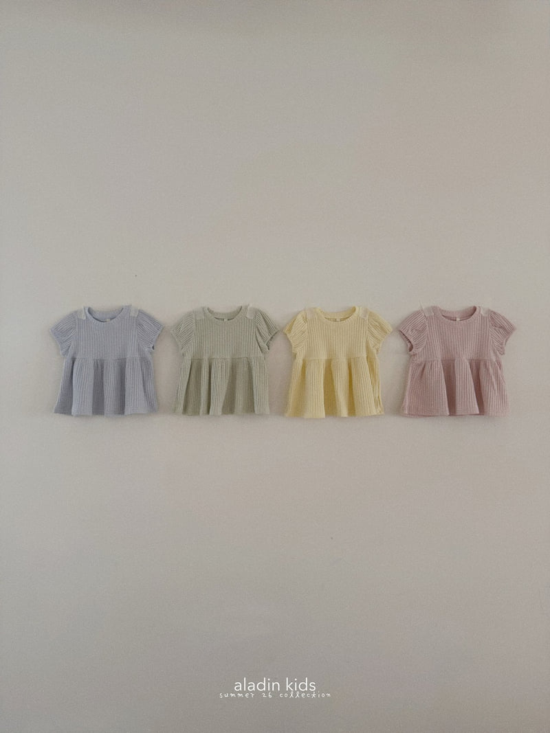 Aladin - Korean Children Fashion - #kidsstore - Signature Ribbed Blouse