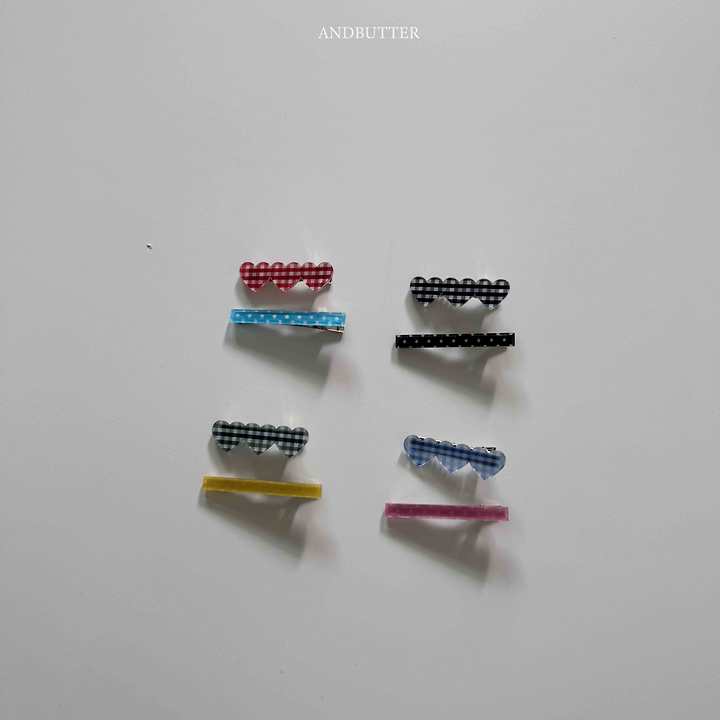Andbutter - Korean Children Fashion - #childrensboutique - Check Acrylic Pin