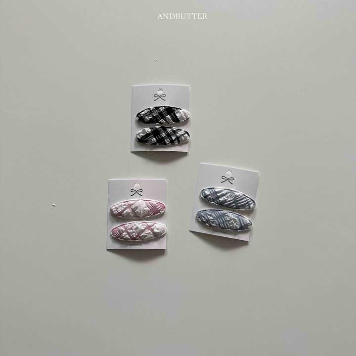 Andbutter - Korean Children Fashion - #kidsshorts - Check Hairpin - 9