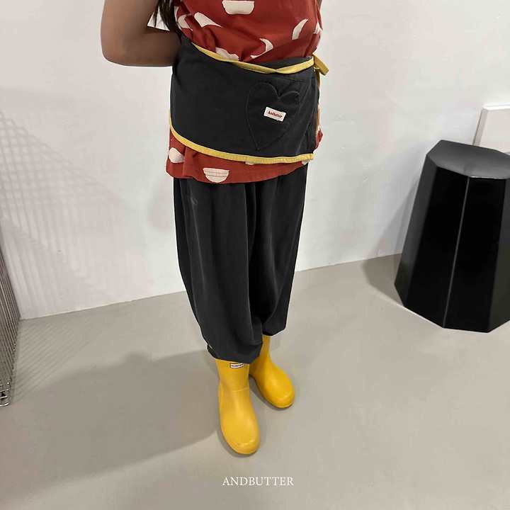 Andbutter - Korean Children Fashion - #kidzfashiontrend - Apron Pants - 12