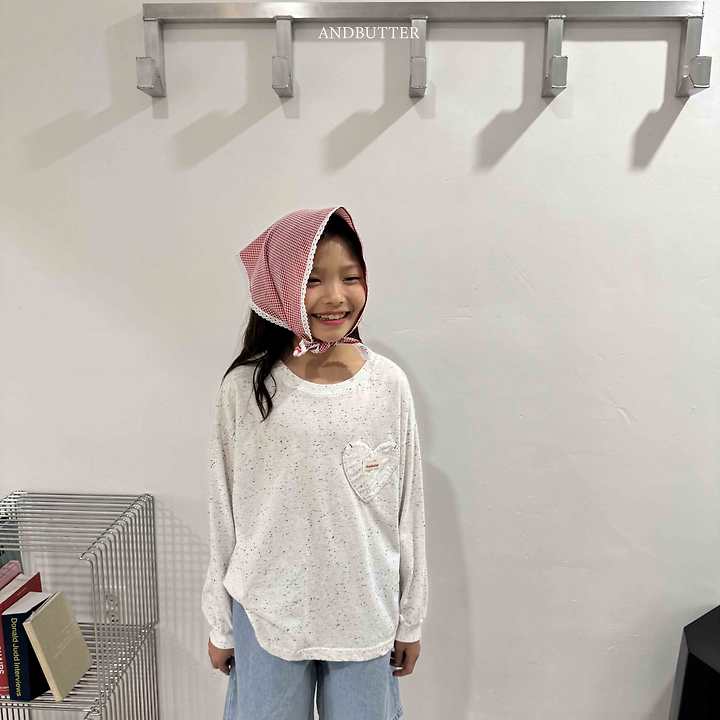 Andbutter - Korean Children Fashion - #prettylittlegirls - Heart Pocket Tee - 8