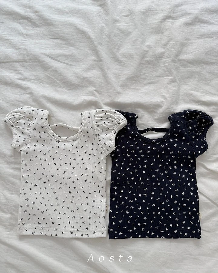 Aosta - Korean Baby Fashion - #onlinebabyboutique - Open-Back Puff Blouse