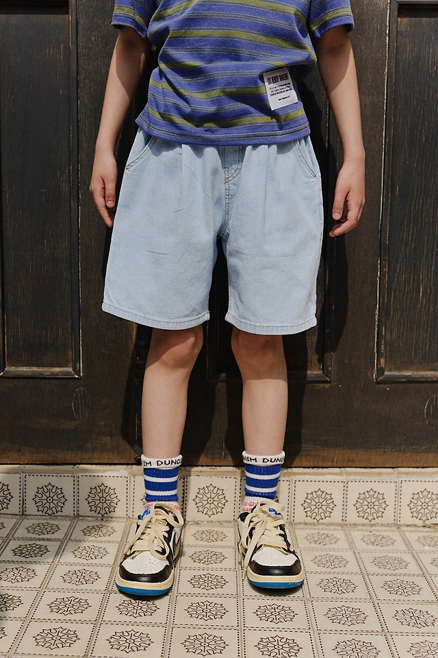 Apple Smile - Korean Children Fashion - #kidzfashiontrend - Light Denim Shorts - 2