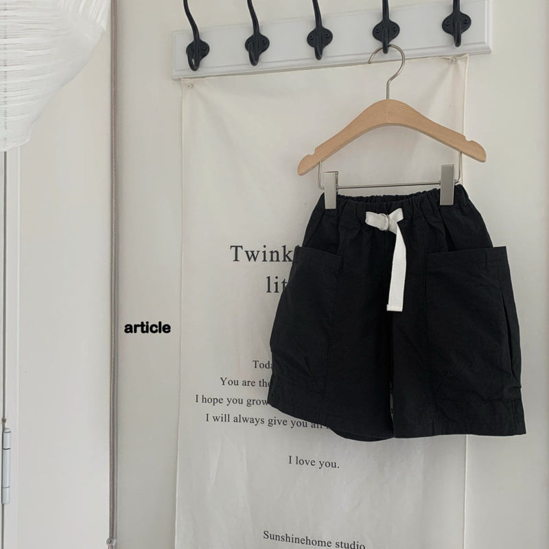 Article - Korean Children Fashion - #discoveringself - Kale D-Ring Shorts - 6