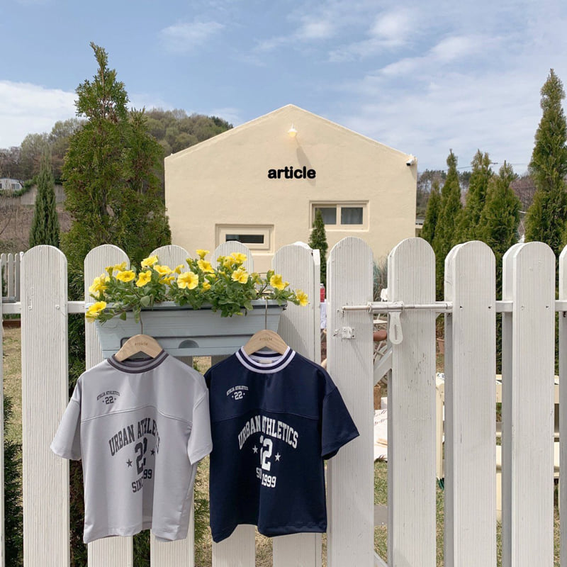 Article - Korean Children Fashion - #prettylittlegirls - 22 Sporty Tee