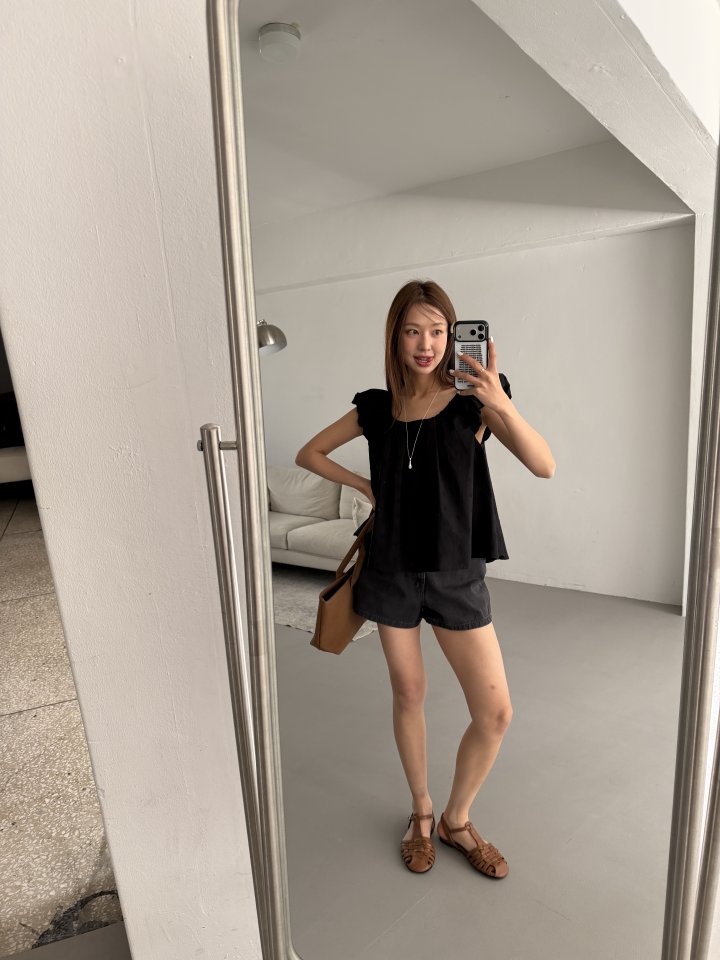 Baguette - Korean Women Fashion - #womensfashion - Sand Puff Blouse - 4