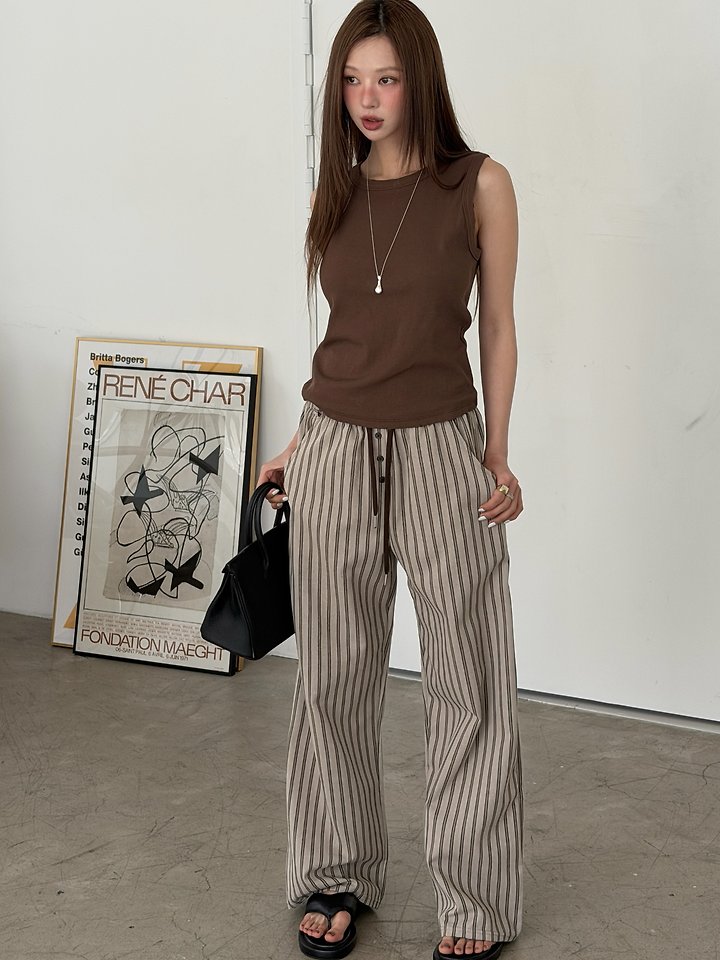 Baguette - Korean Women Fashion - #momslook - Vintage Ribbed Sleeveless Top - 9