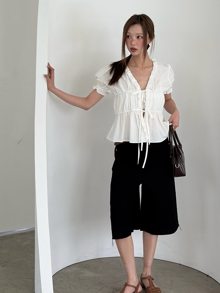 Baguette - Korean Women Fashion - #restrostyle - Jane Lace Blouse - 2