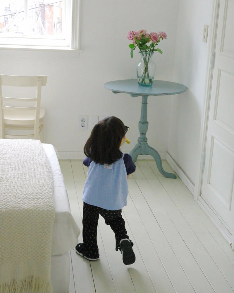 Bailey - Korean Children Fashion - #childofig - Pleated Flower Leggings - 3
