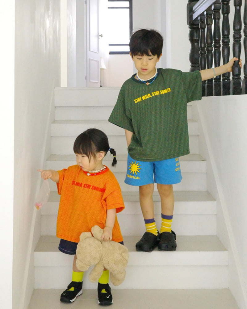 Bailey - Korean Children Fashion - #littlefashionista - Fanta Lettering Tee